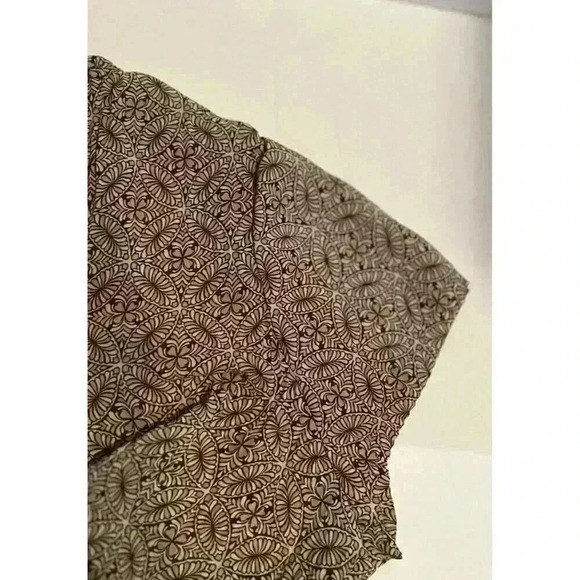 Apt 9 Shirt Blouse  Top Women’s Medium Brown Print Pattern Office Business‎ - Picture 8 of 9